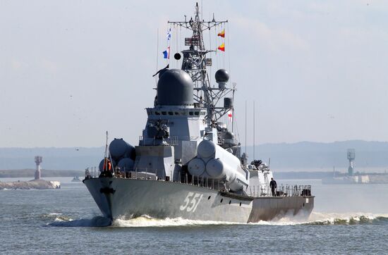Baltic Fleet ships set out to sea for Zapad 2017 military exercise