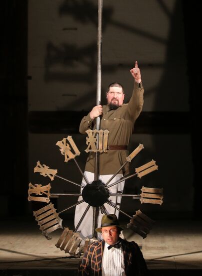 Moscow's Taganka Theater kicks off 54th season