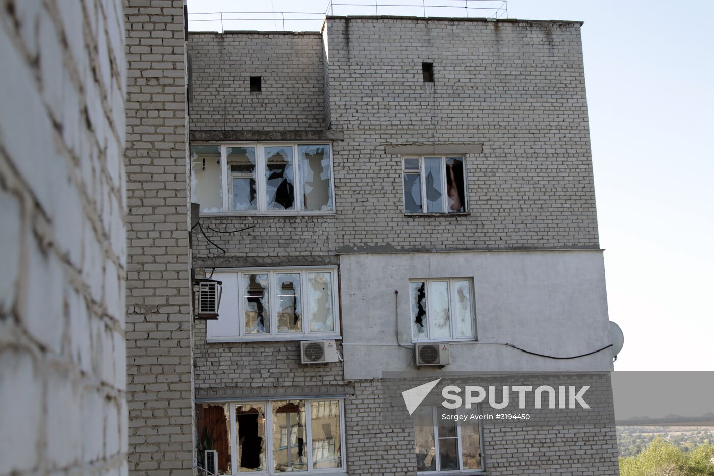 Aftermath of overnight shelling of Donetsk