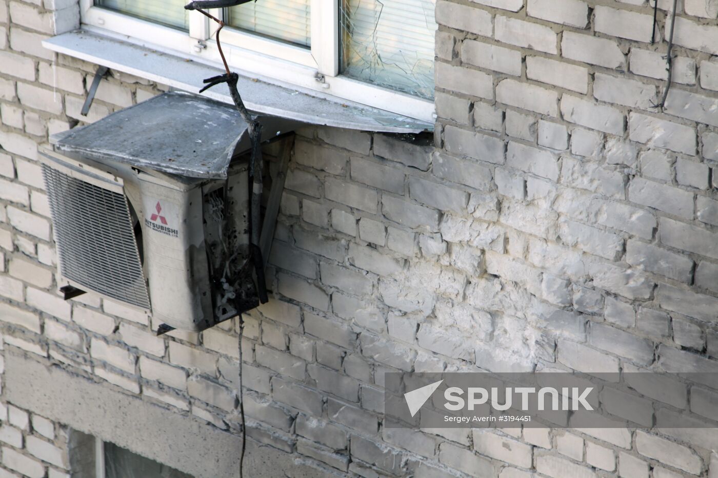 Aftermath of overnight shelling of Donetsk