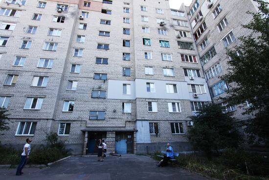 Aftermath of overnight shelling of Donetsk