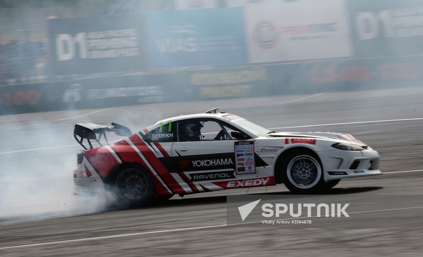 International drifting competition in Vladivostok