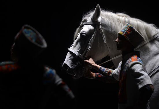 Gala show at World Festival of Circus Art IDOL