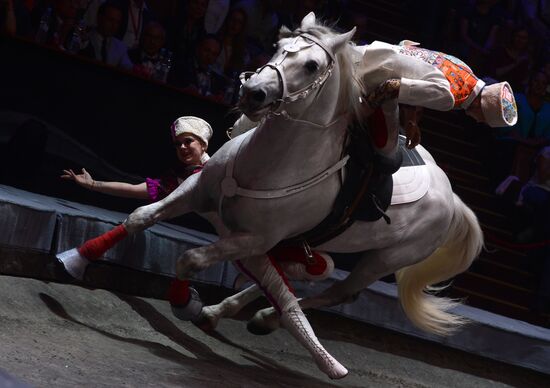 Gala show at World Festival of Circus Art IDOL