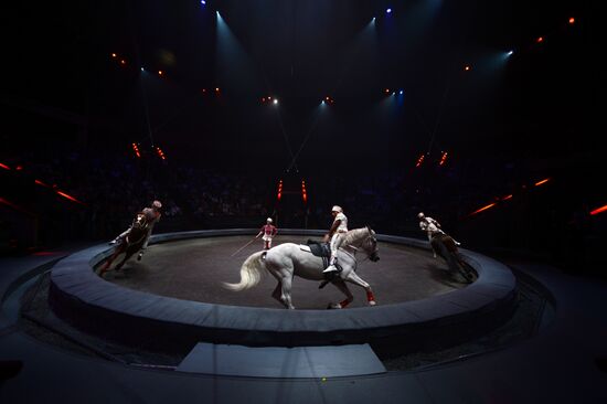 Gala show at World Festival of Circus Art IDOL