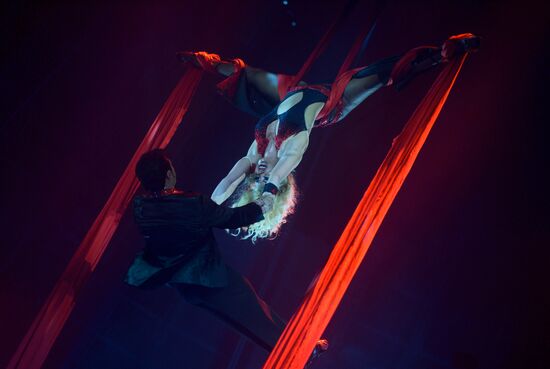 Gala show at World Festival of Circus Art IDOL