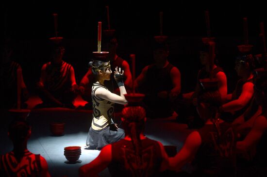 Gala show at World Festival of Circus Art IDOL