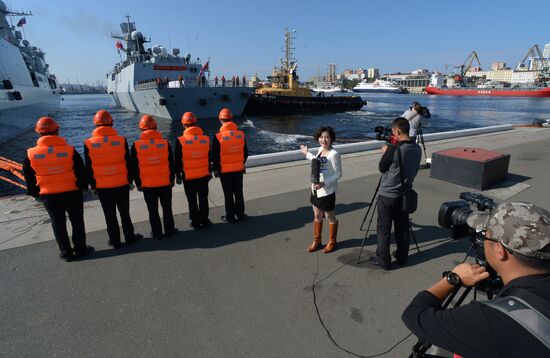 Chinese warships arrive in Vladivostok
