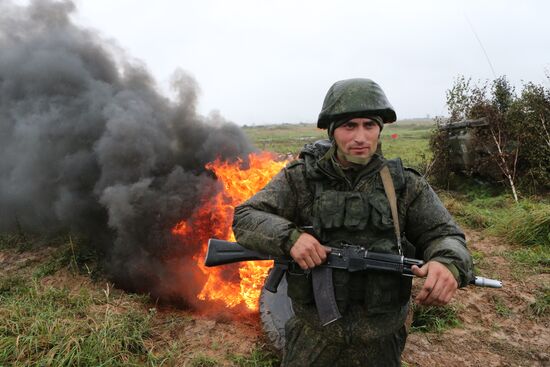 Tactical maneuvers by Baltic Fleet motorized infantry in Kaliningrad Region