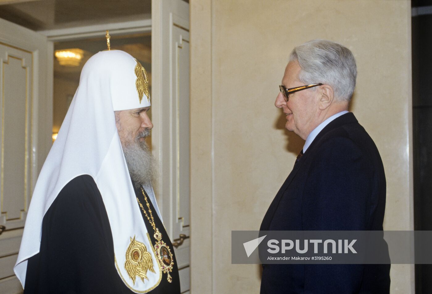 Patriarch Alexy II and Hans-Jochen Vogel