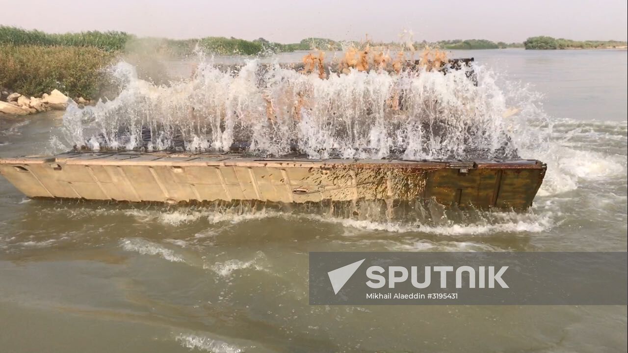 Syrian Army crosses Euphrates River east of Deir ez-Zor
