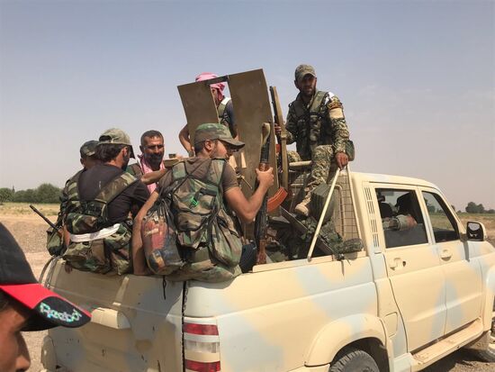 Syrian Army crosses Euphrates River east of Deir ez-Zor