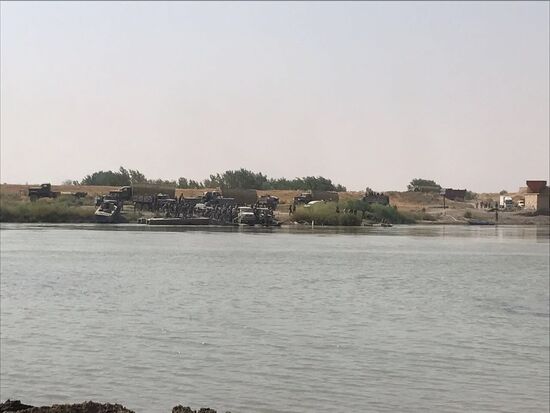 Syrian Army crosses Euphrates River east of Deir ez-Zor
