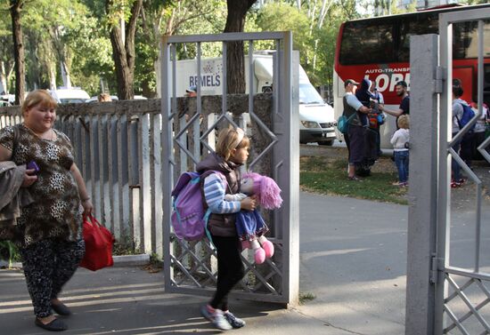 Doctor Liza Foundation sends children from Donetsk to Russia for treatment