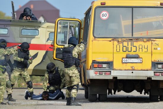 Chelyabinsk Region hosts Molniya-2017 special tactical exercise
