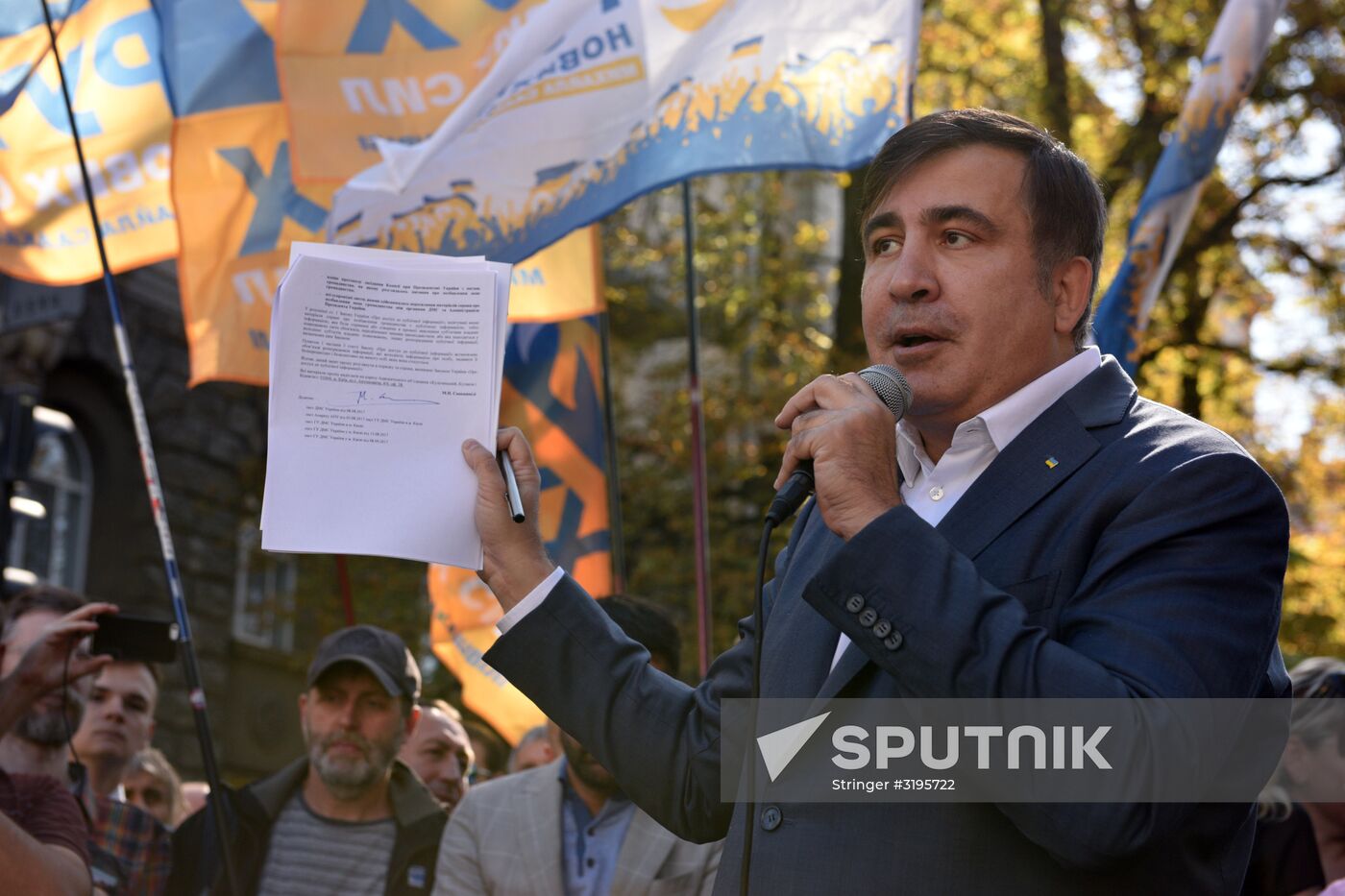 Mikheil Saakashvili speaks in Kiev