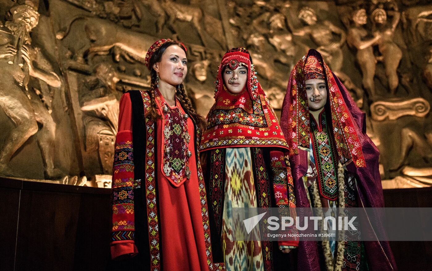 Gala fashion show at Ethno Art Fest 2017