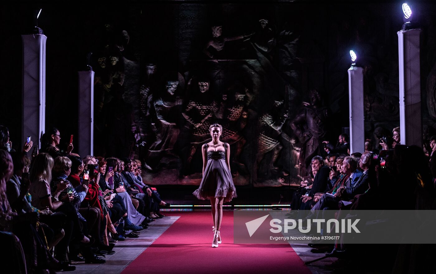 Gala fashion show at Ethno Art Fest 2017