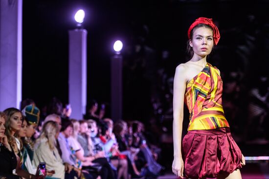Gala fashion show at Ethno Art Fest 2017