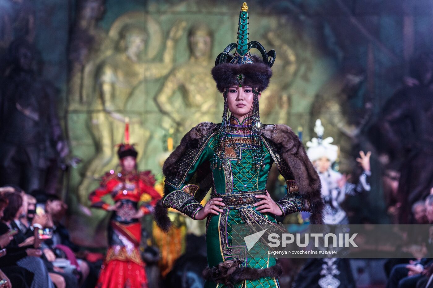 Gala fashion show at Ethno Art Fest 2017