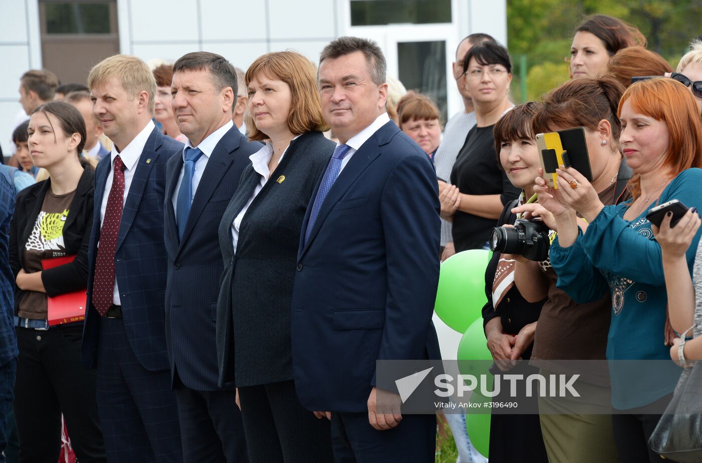 Opening of the central estate of Land of the Leopard Park in Primorye Territory