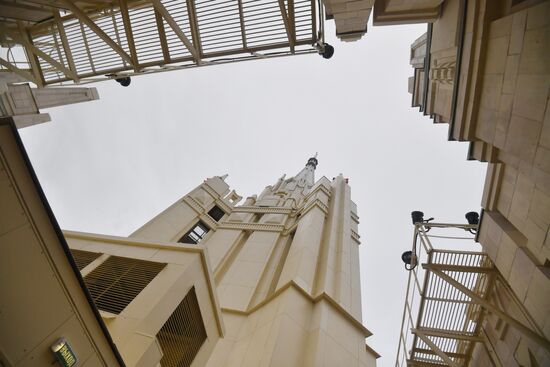 Russian Foreign Ministry building's spire reconstructed
