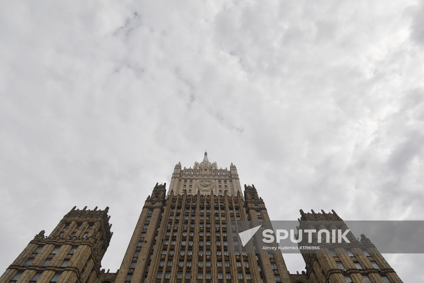 Russian Foreign Ministry building's spire reconstructed