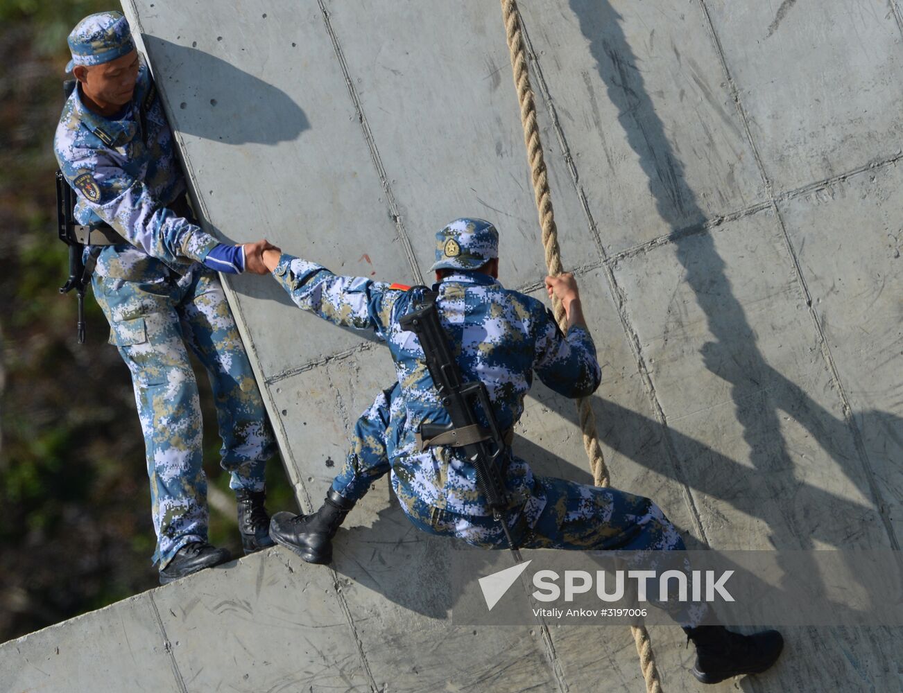 Land stage of Maritime Cooperation 2017 Russian-Chinese military exercise