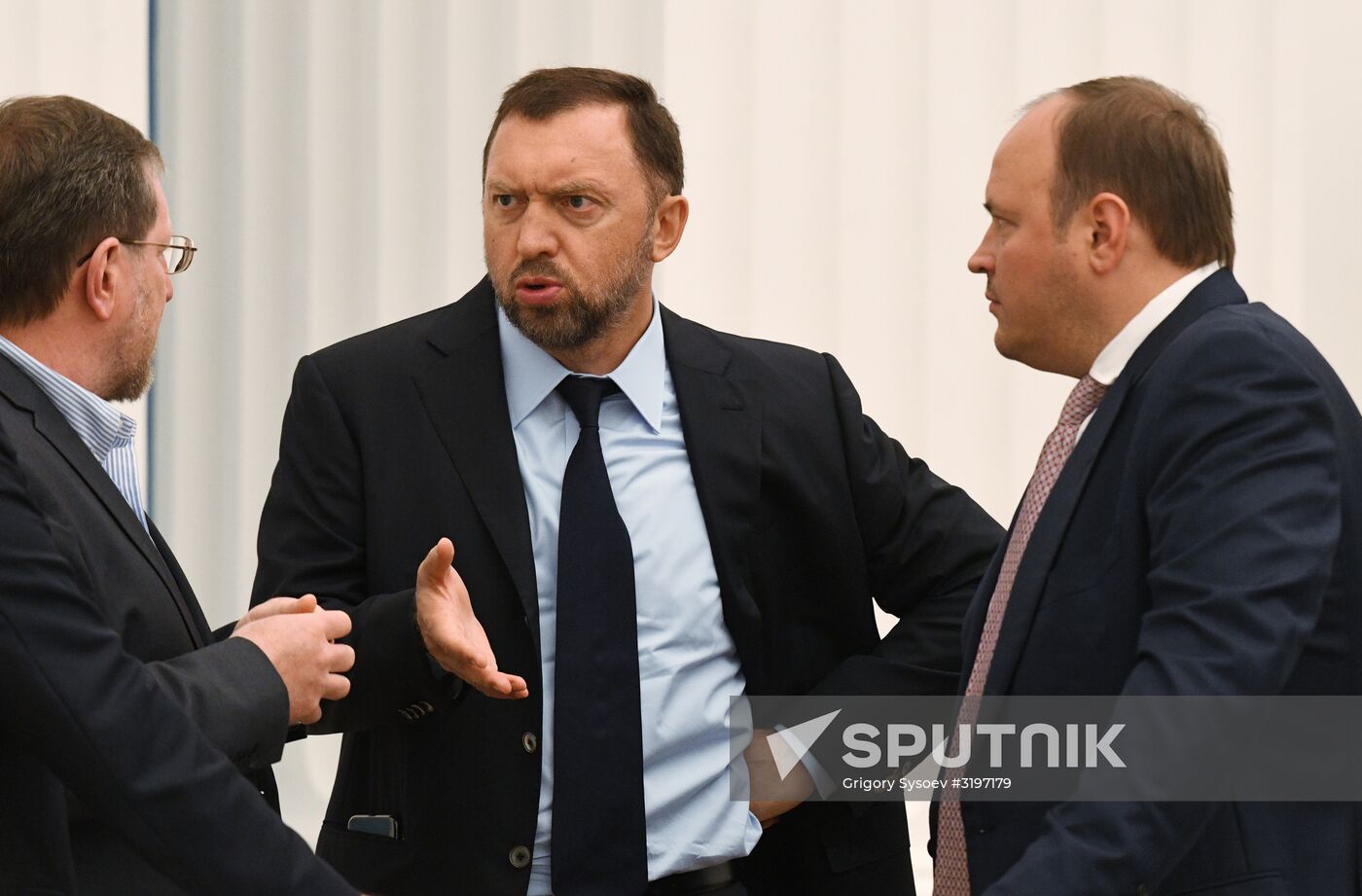 President Putin meets with Russian businesspeople