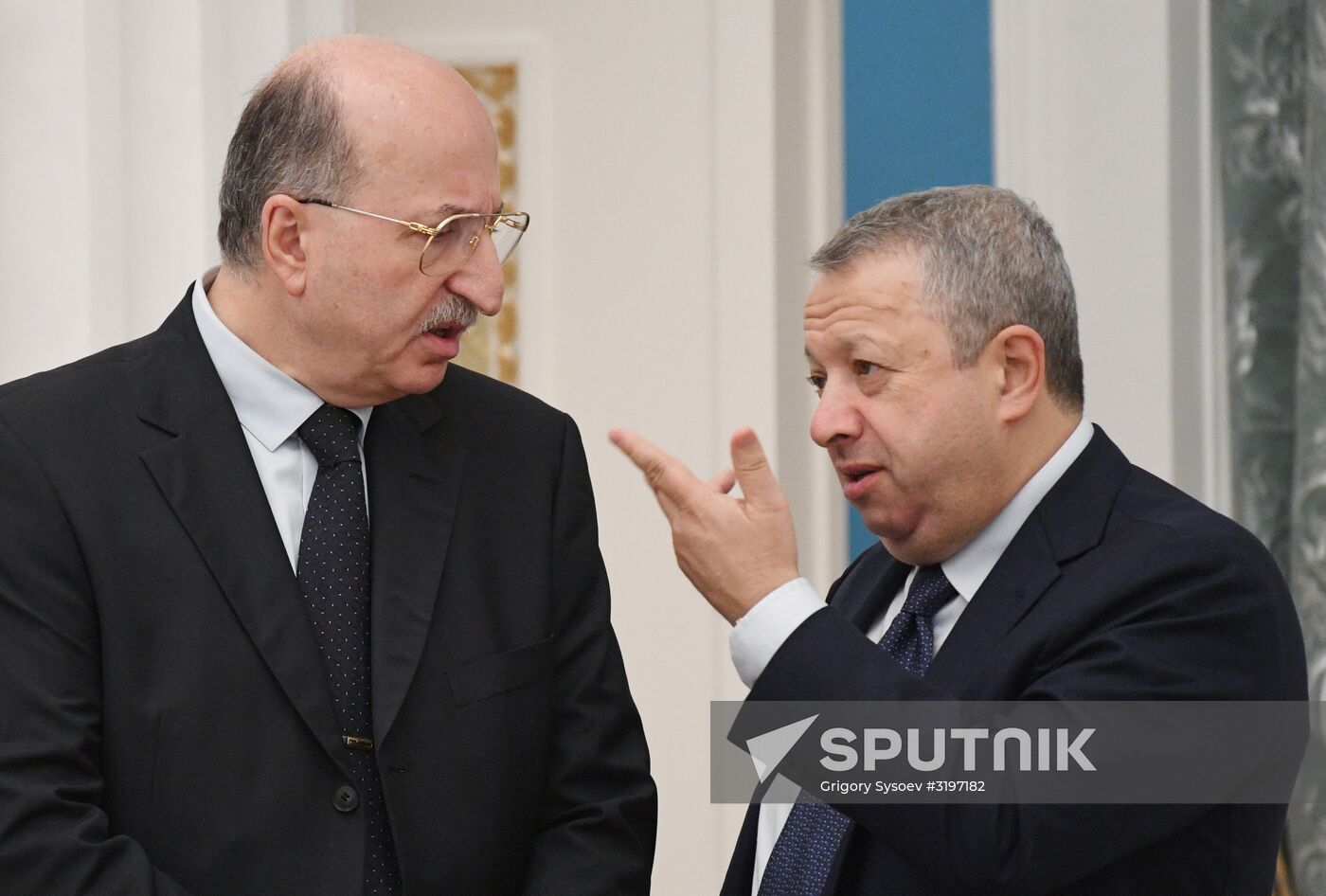 President Putin meets with Russian businesspeople
