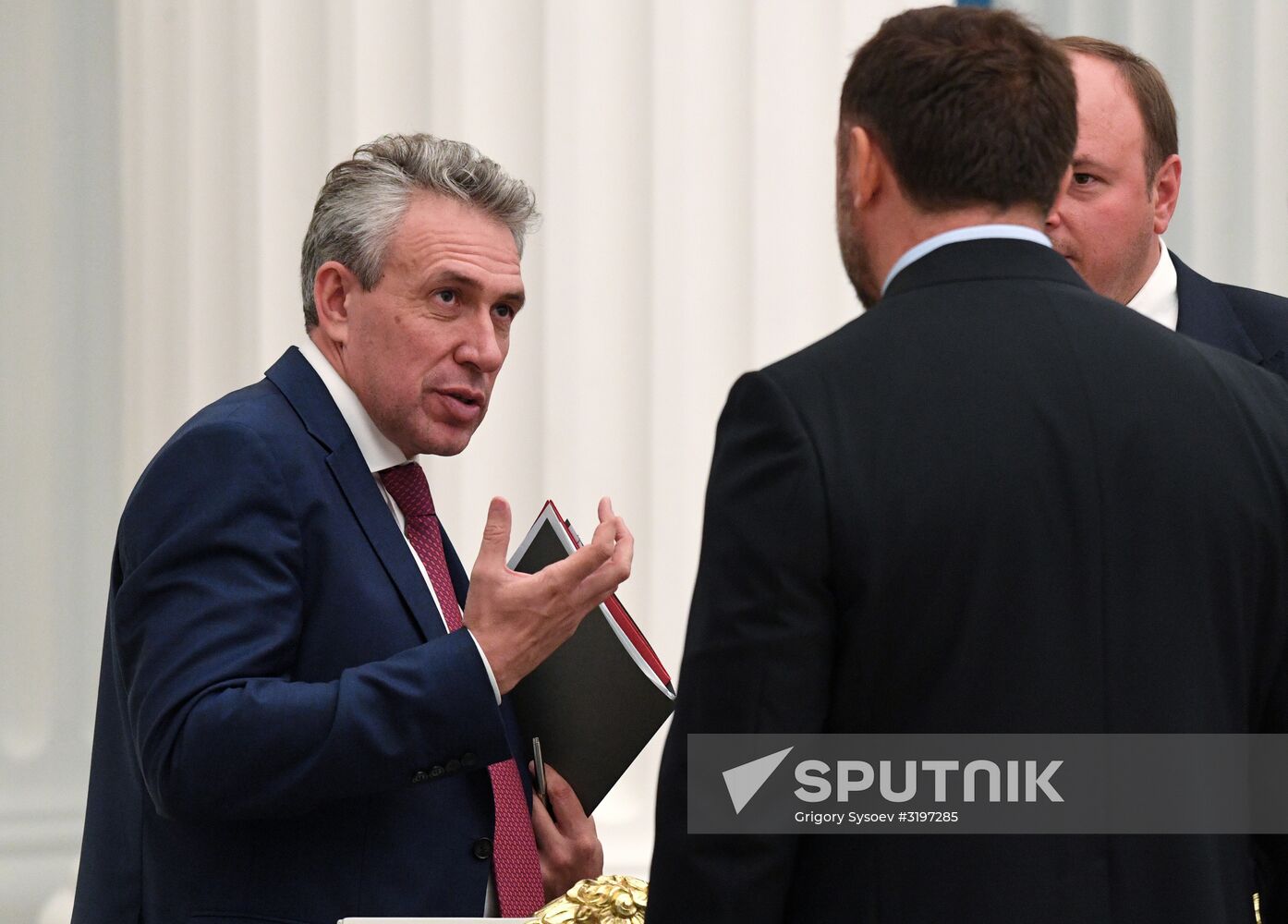 President Putin meets with Russian businesspeople