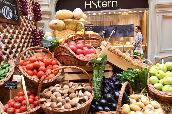 Domestic farm produce market opens in GUM store