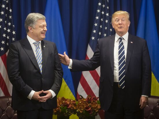 US President Donald Trump meets with Ukrainian President Petro Poroshenko