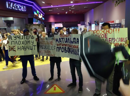 Matilda movie premiere in Novosibirsk