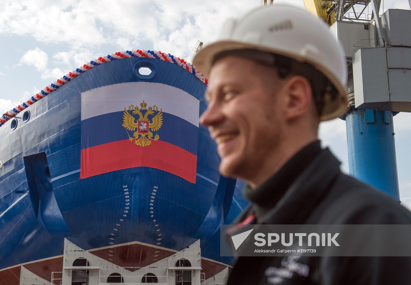 Deployment of Siberia nuclear-powered icebreaker in Saint Petersburg