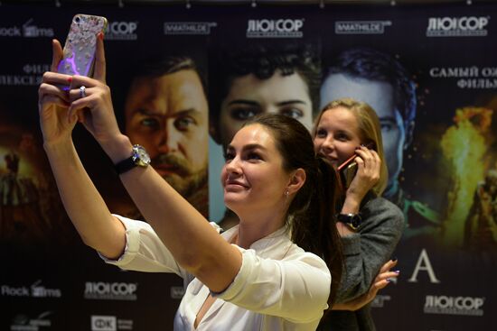 Pre-premiere screening of Matilda in Novosibirsk
