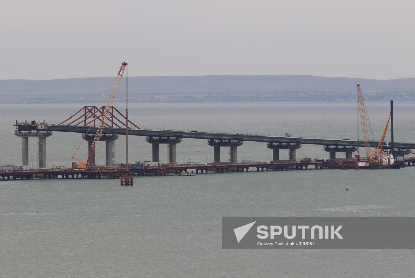 Construction of the Kerch Strait Bridge