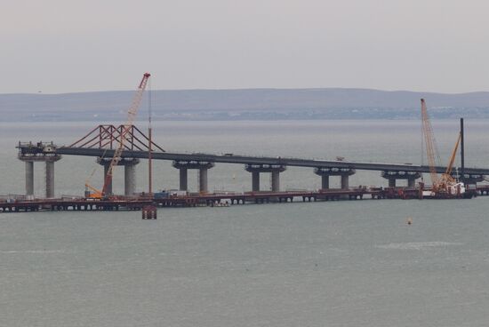 Construction of the Kerch Strait Bridge