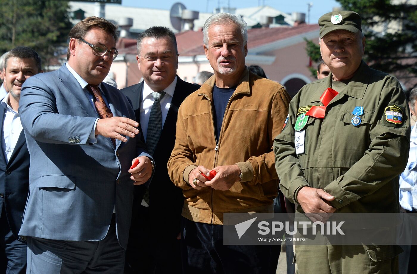 First monument in Russia to a State Hunting Supervision authority worker unveiled in Ussuriysk