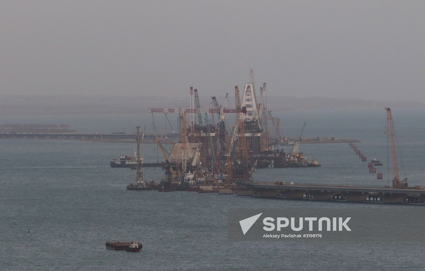 Construction of the Kerch Strait Bridge