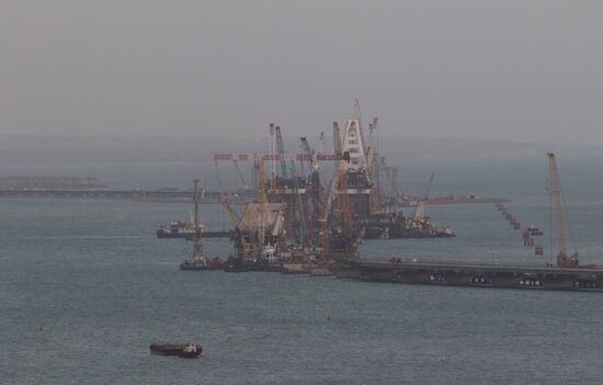 Construction of the Kerch Strait Bridge