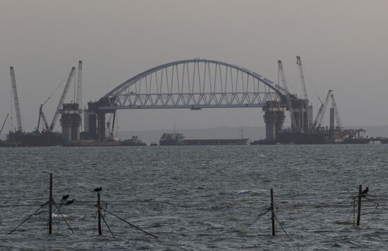 Construction of the Kerch Strait Bridge