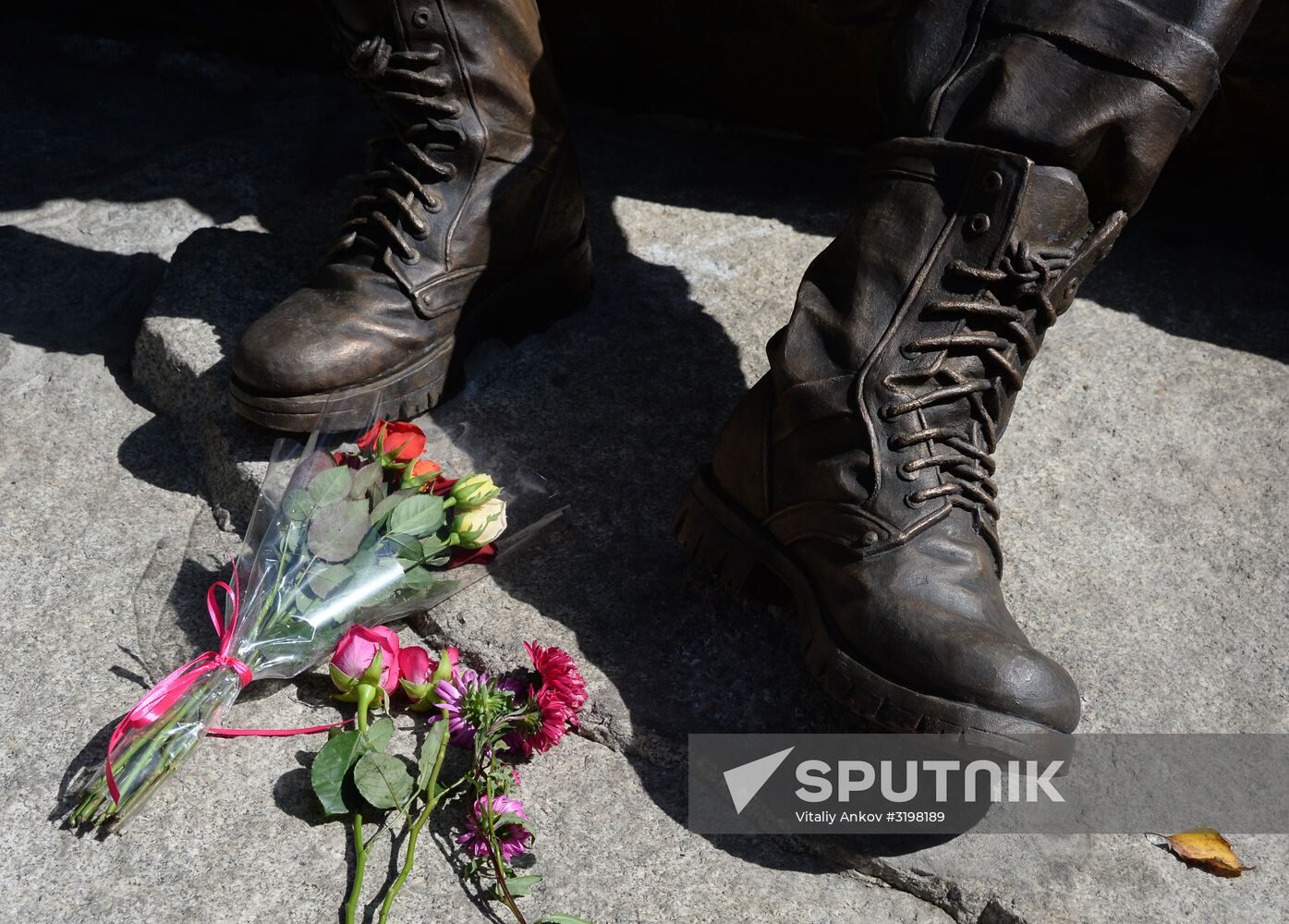 First monument in Russia to a State Hunting Supervision authority worker unveiled in Ussuriysk