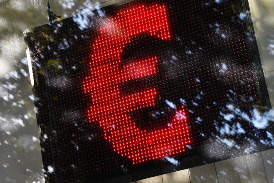 Euro sign