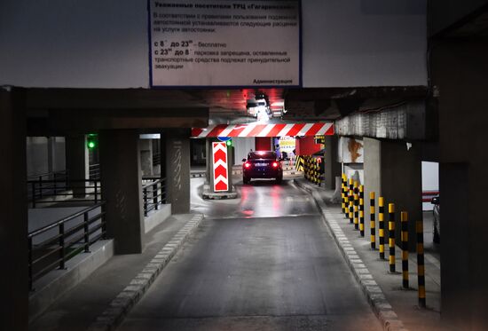 Underground parking lot