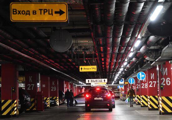 Underground parking lot