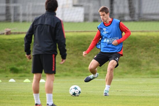 Football. UEFA Champions League. FC Spartak's training session