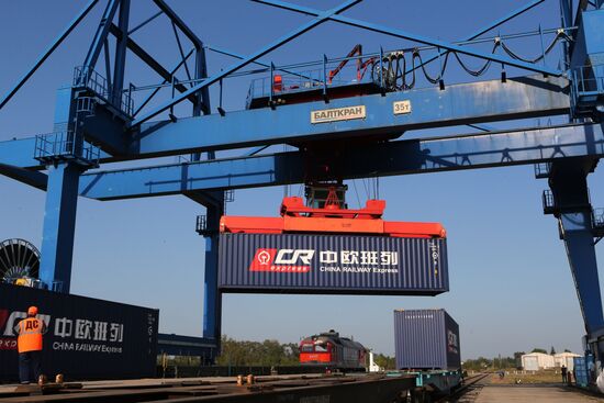 First combined container train went from Europe to China via Kaliningrad region