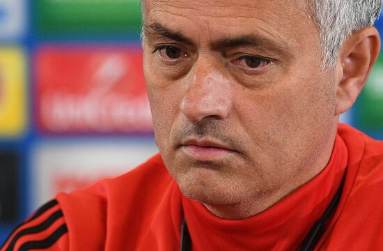 Football. UEFA Champions League. FC Manchester United holds training session