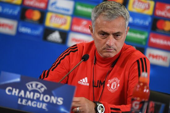 Football. UEFA Champions League. FC Manchester United holds training session